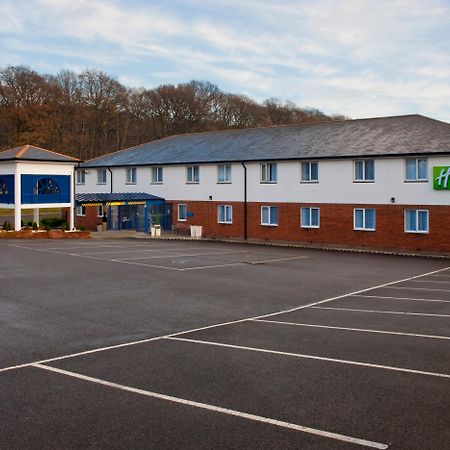 Holiday Inn Express Canterbury By Ihg Exterior foto