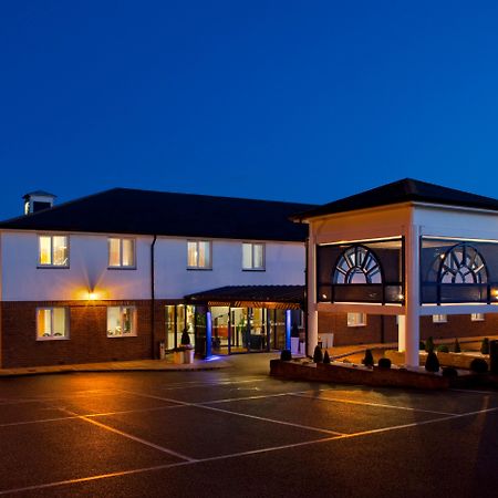 Holiday Inn Express Canterbury By Ihg Exterior foto