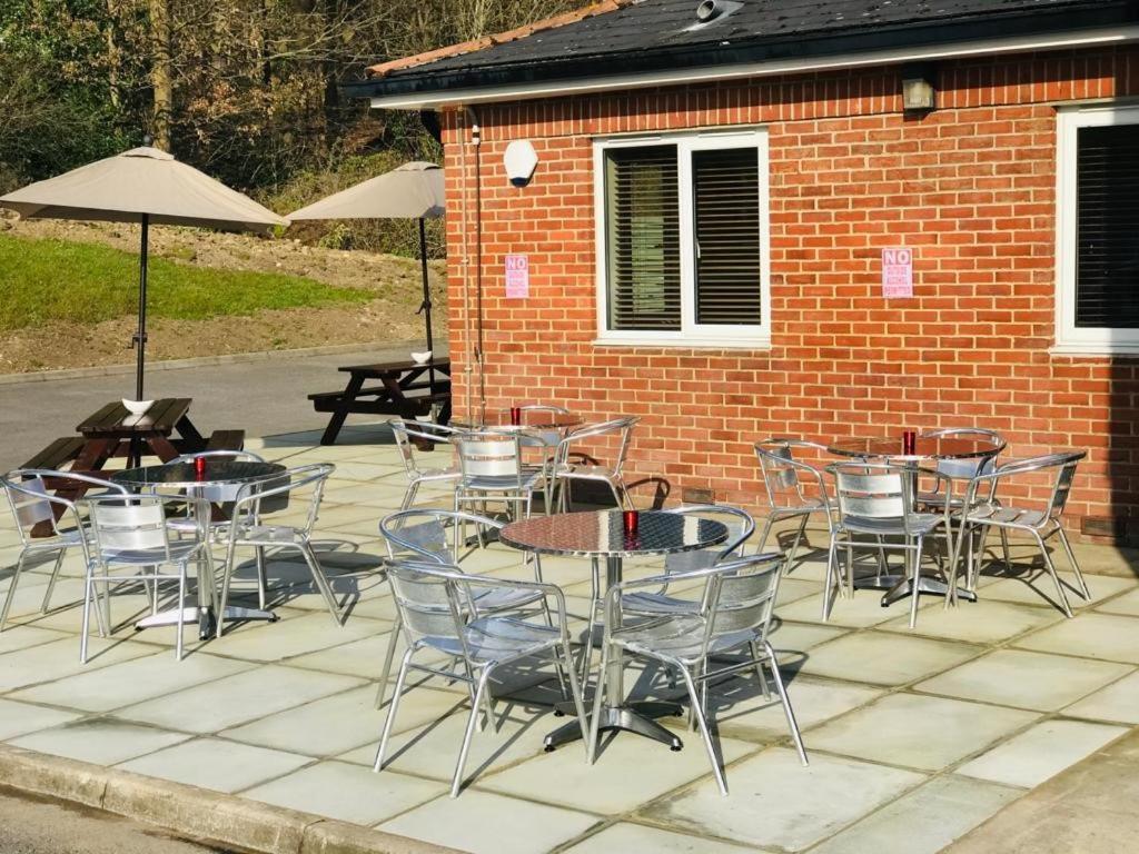 Holiday Inn Express Canterbury By Ihg Exterior foto
