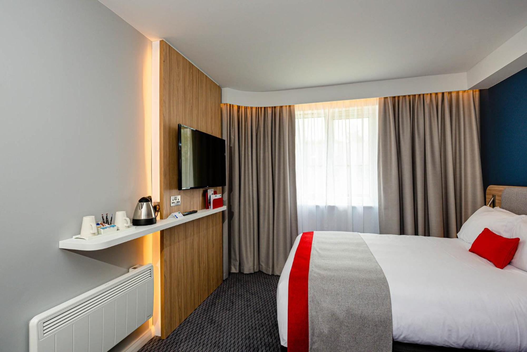 Holiday Inn Express Canterbury By Ihg Exterior foto