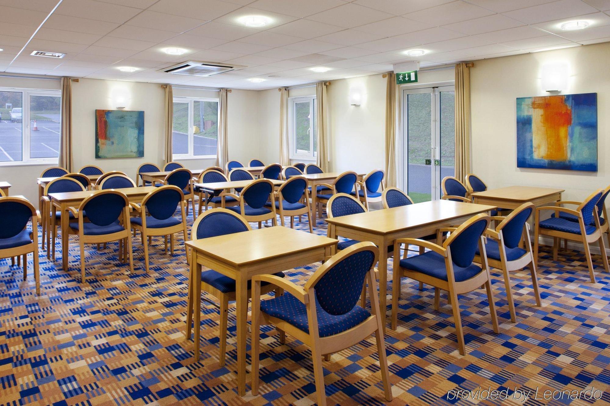 Holiday Inn Express Canterbury By Ihg Exterior foto
